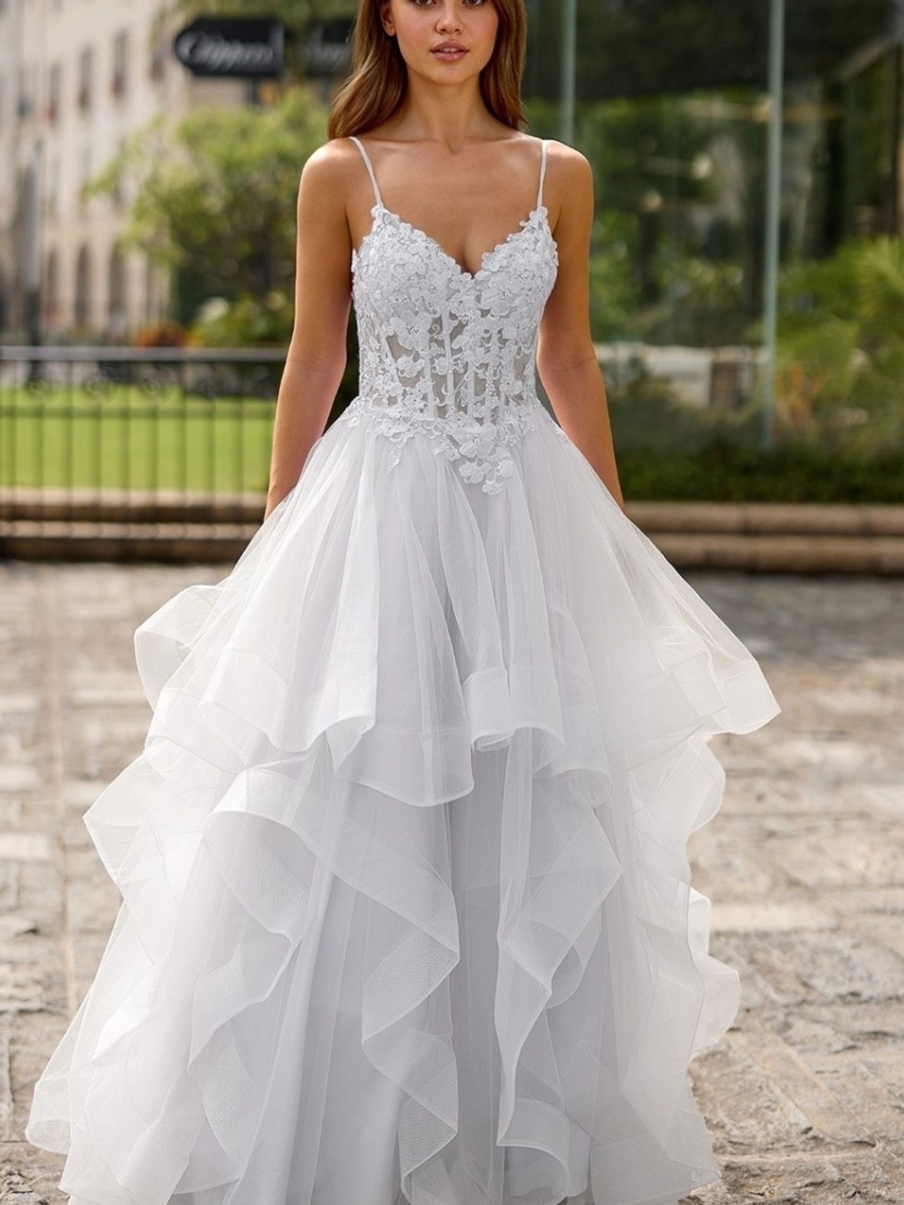 Azazie Spitze White Lace Appliqué Tulle Ball Gown Size 14 Nwt